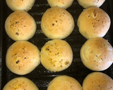Foto del paso 3 de la receta: Pancitos saborizados con cebolla y especias😋