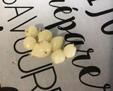 Une image de l'étape 7 de Nids de jeunes poireaux sauce cornichons oignons.