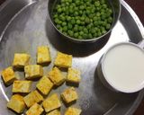 A picture of step 1 of Shahi Matar Paneer.