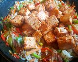 Foto del paso 7 de la receta: Guisado de arroz, vegetales y tofu al Woock...🍽👍