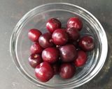 Foto del paso 1 de la receta: Polos de cereza tipo Calippo