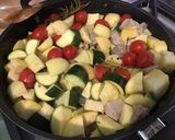 Une image de l'étape 15 de Sauté de veau aux légumes et tomates confites.