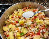 Foto del paso 4 de la receta: Ensalada campera con naranja y salmón ahumado
