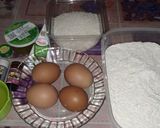 Foto langkah ke 1 dari resep Bolu kukus santan.