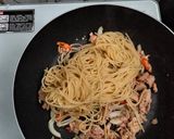 Foto langkah ke 3 dari resep Tuna Spaghetti Aglio Olio.