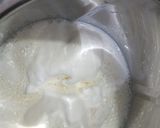 A picture of step 7 of Custard vanilla ice cream shake.