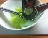 Foto del paso 1 de la receta: Tzatziki (salsa de pepino y yogur griego)
