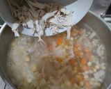 Foto langkah ke 3 dari resep Sup Jagung Wortel Serabut.