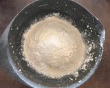 Foto del passaggio 2 della ricetta Sbriciolata di pesche