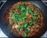 A picture of step 10 of Paneer Tikka Masala.