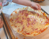 Foto del paso 4 de la receta: Pizza preparada por la pequeña de la casa