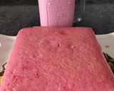 A picture of step 8 of Rose milk cake.