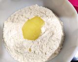 मावा और सूजी का गुजिया (mawa aur sooji ka gujiya recipe in Hindi) रेसिपी चरण 1 फोटो