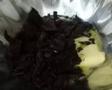 A picture of step 4 of Chocolate Donut.