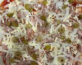Gyors pizza tortillából (630kalória) recept fázis 3 fotója