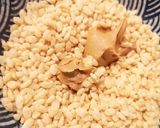 Une image de l'étape 2 de Rice krispies donut.