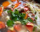 Foto langkah ke 5 dari resep Sup Ayam Full Sayur.