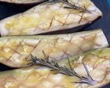 Une image de l'étape 2 de Aubergines au four ail et parmesan.