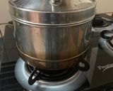 A picture of step 1 of Indori poha(specially made with extra ingredients).