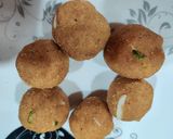 मूंग दाल लड्डू (Moong Dal Laddu recipe in Hindi) रेसिपी चरण 6 फोटो