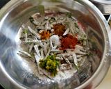 A picture of step 1 of Kurmuri Chatpati Bhindi.