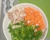 A picture of step 1 of Mushrooms shrimp fried rice.