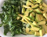 Foto del paso 4 de la receta Ensalada de aguacate en vinagreta de Maracuyá