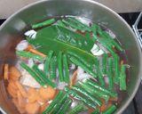 Foto langkah ke 2 dari resep Sayur Asem Simpel.