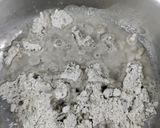 A picture of step 2 of Jowar roti malida.