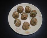 A picture of step 3 of Veg flower dumplings.