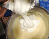 Foto del paso 7 de la receta: Cheesecake de maracuyá