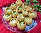A picture of step 4 of Pizza puri.