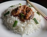 A picture of step 5 of Mongolian chicken gravy with rice.