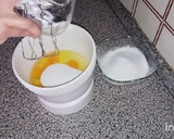 Foto del paso 1 de la receta: Bizcochuelo para pastel 3 leches