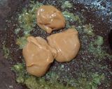 Foto langkah ke 2 dari resep Rujak Buah Petis Madura.