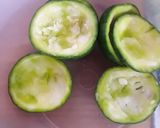 Foto del paso 1 de la receta: Zapallitos verdes rellenos
