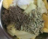 A picture of step 4 of Raw mango mint chutney.