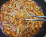 Foto langkah ke 8 dari resep Tteokbokki Simple dan Enak.