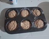 Foto del paso 4 de la receta: Muffins saludables de bananas y mandarina con avena, cacao amargo🍌🍊🧁🧁