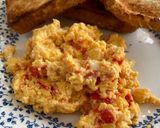 A picture of step 5 of Greek tomato and feta omelette.