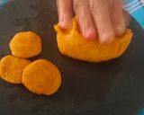 A picture of step 1 of Little Crunchy Love BitesPerfect Tea Time Treat 💛By Krishna Dholakia.