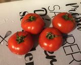 Une image de l'étape 6 de Diots du Jura fumés à la compotée de tomates, ail, oignon et origan.