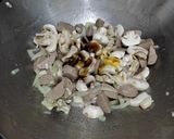 Foto langkah ke 4 dari resep Tumis Jamur Bakso saus Tiram.