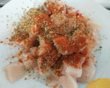 Foto del paso 3 de la receta: Espaguetis con pollo y panceta en salsa al vino