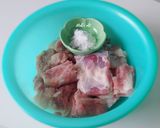 Hình bước làm 1 của món SƯỜN non hấp tàu xì