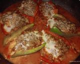 Foto del paso 5 de la receta: 🌶️ Morrones rellenos en salsa con arroz 🍲