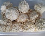 Foto langkah ke 7 dari resep Bola-bola Taju Kriuk.
