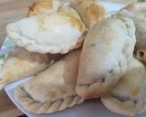 Foto del paso 3 de la receta: Empanadas de carne/cortada a cuchillo