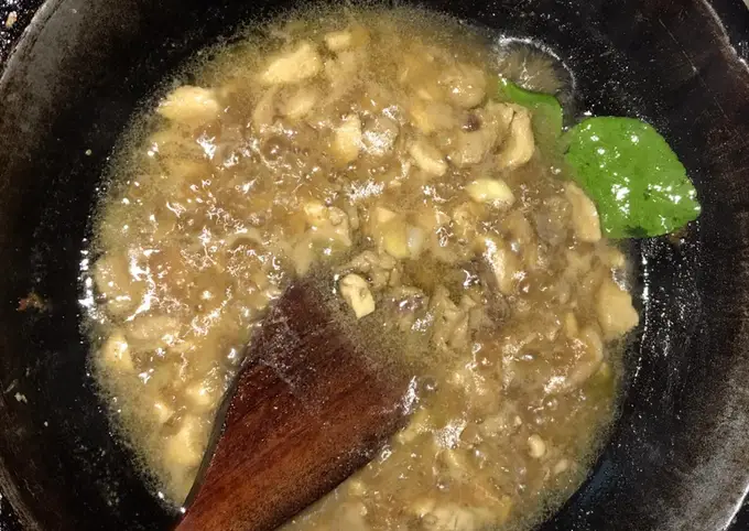 Langkah-langkah untuk membuat Cara bikin Mie Ayam Rumahan