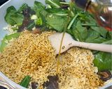 Hình bước làm 4 của món Mì Xào Nấm Cải Ngọt Chay